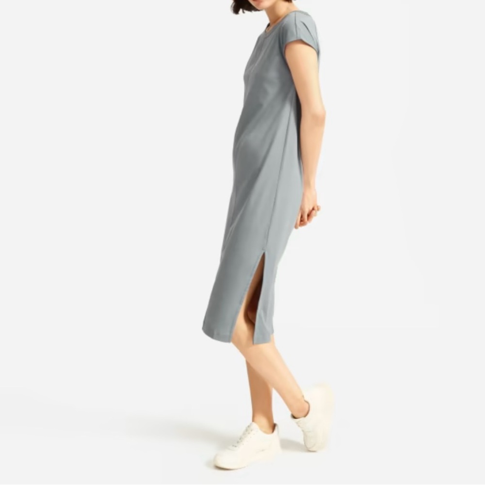 The Luxe cotton side-slit tee dress